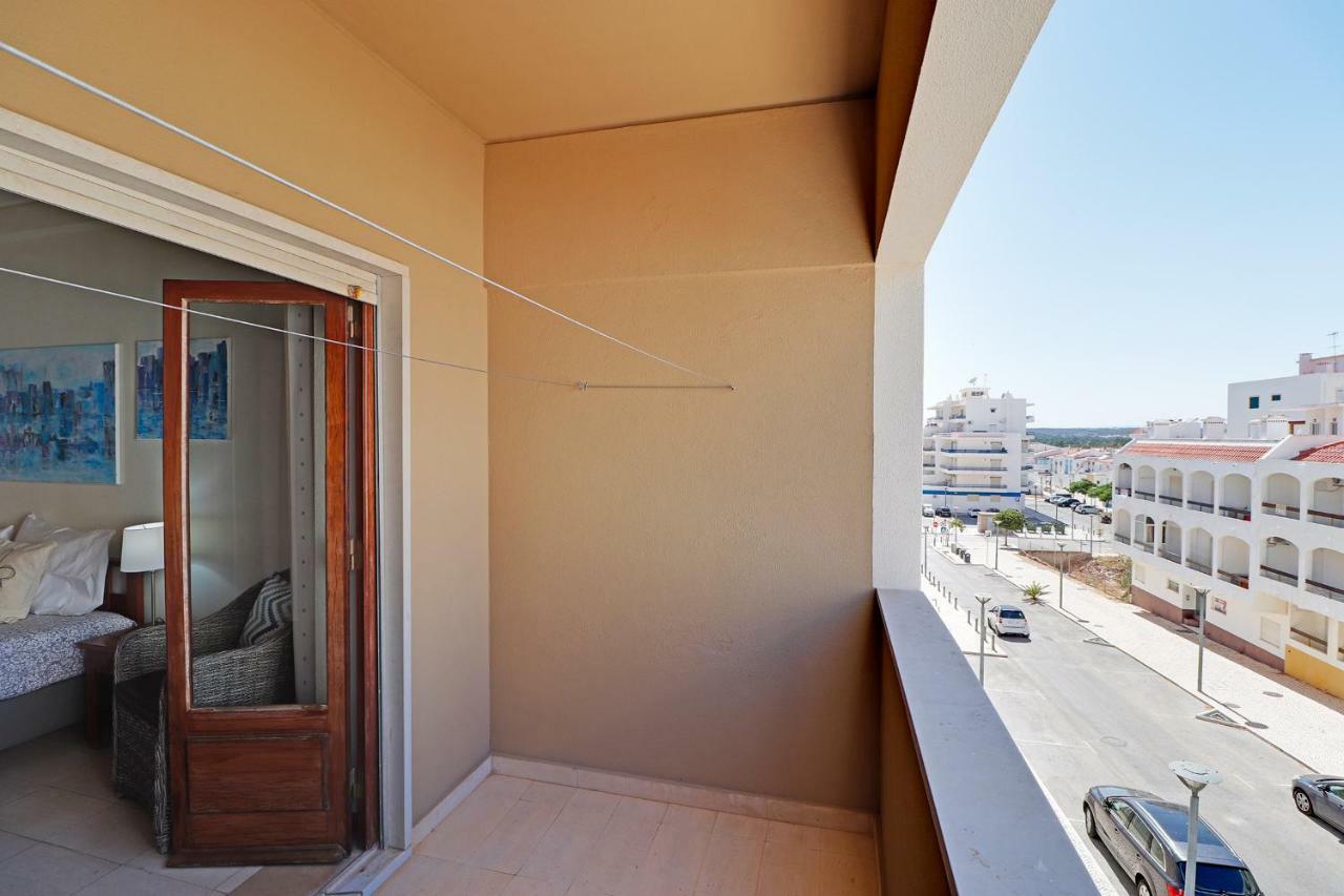 Monte Gordo Beach 1 By Homing Exterior photo